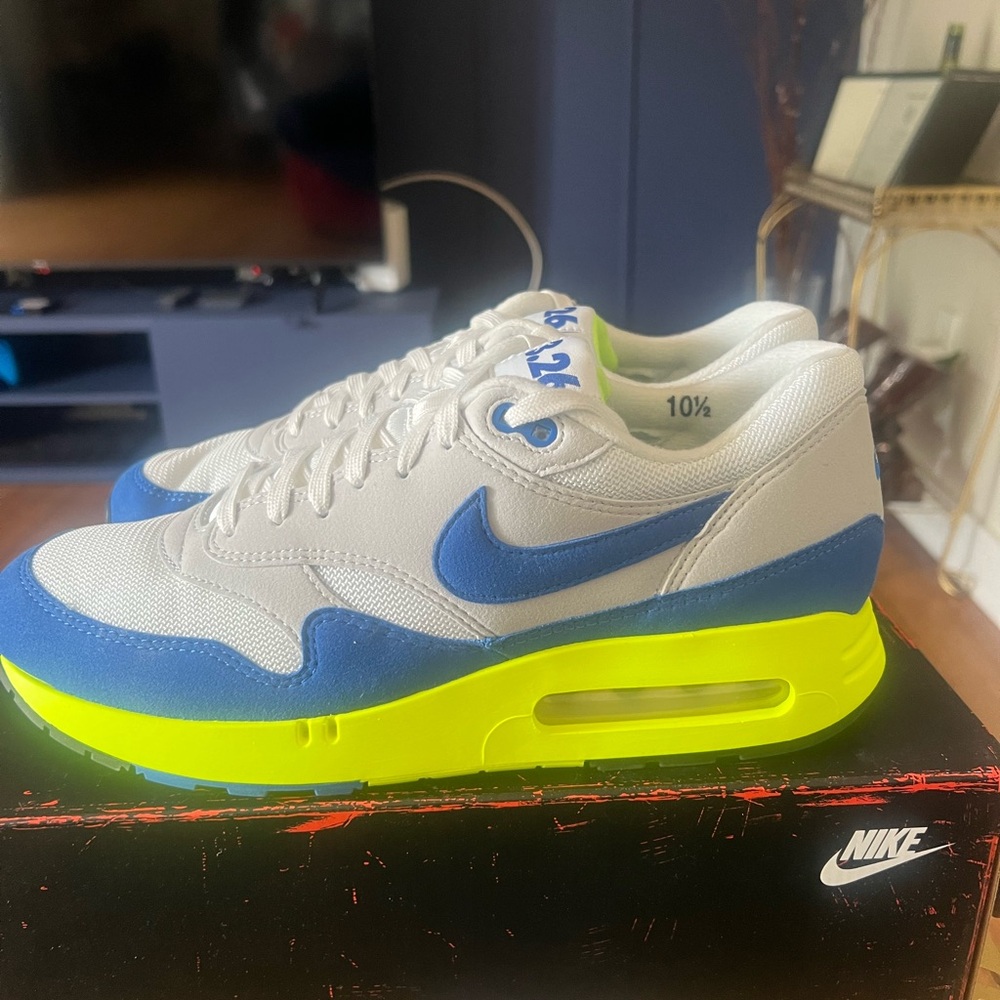 Nike AirMax 1